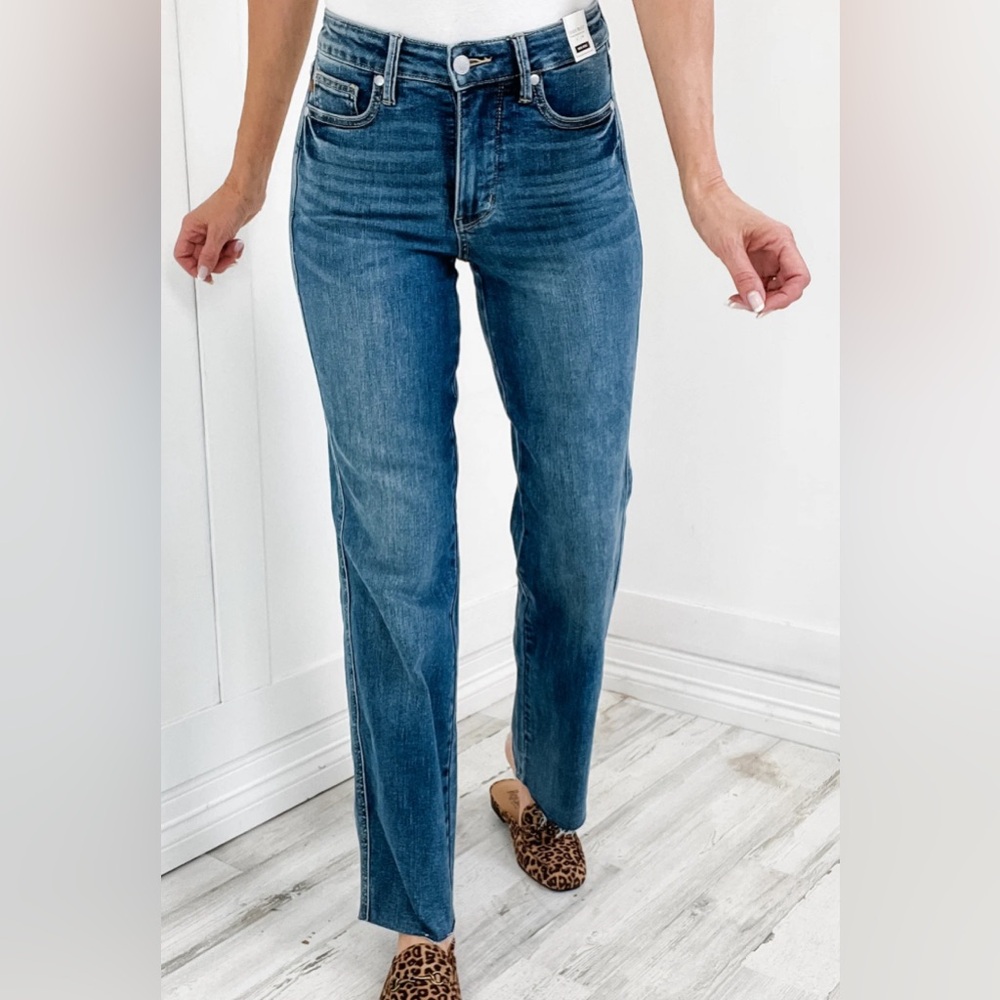 Judy Blue Relaxed Fit straight leg jeans